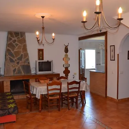 Casa de Férias Garcia A 10 Min. Del Pueblo Cádis